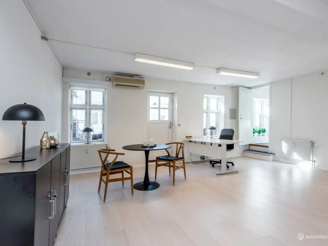 Billede 6 - Virkelig atmosfærefyldt og indbydende kontorlejemål i Roskilde centrum