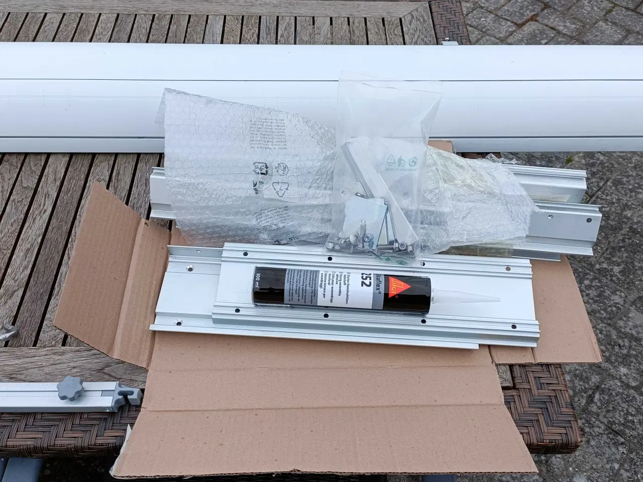 Billede 2 - Fiamma F65 S Kasette-Markise Hvid - 4 meter.