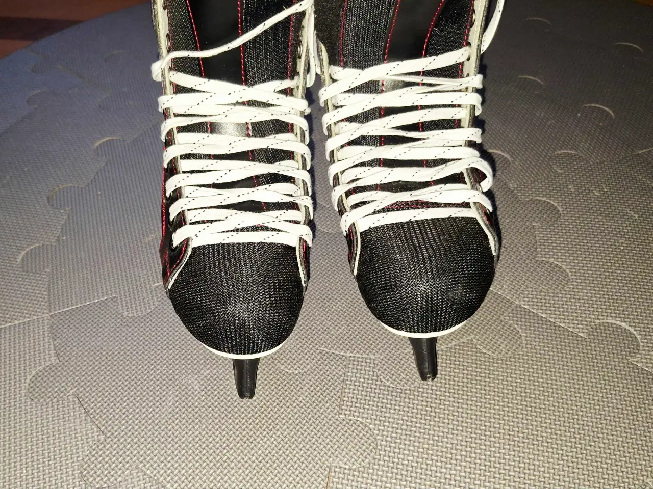 Billede 4 - CCM skøjter str 5