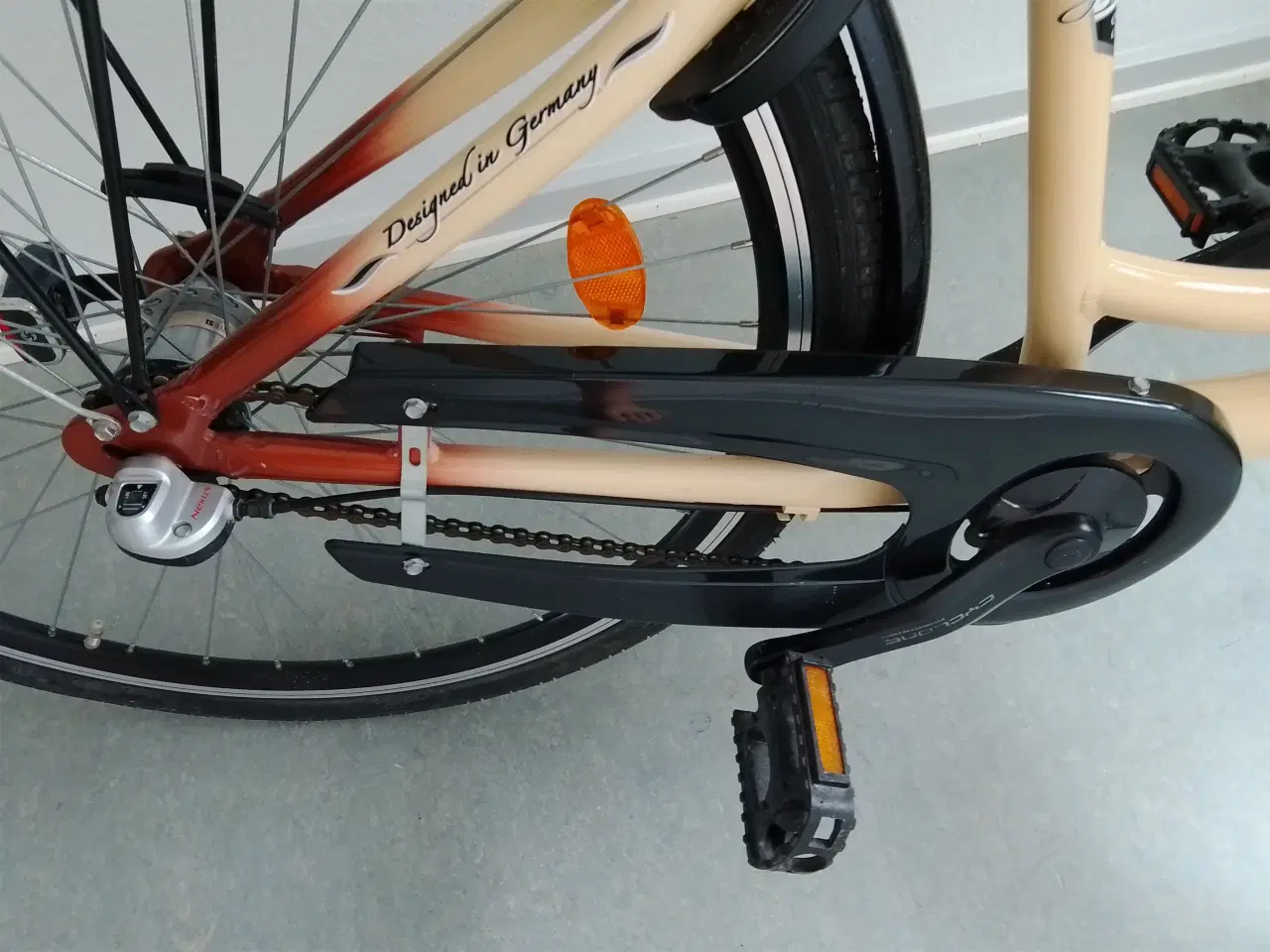 Billede 8 - Busetto Damecykel med kurv 28"