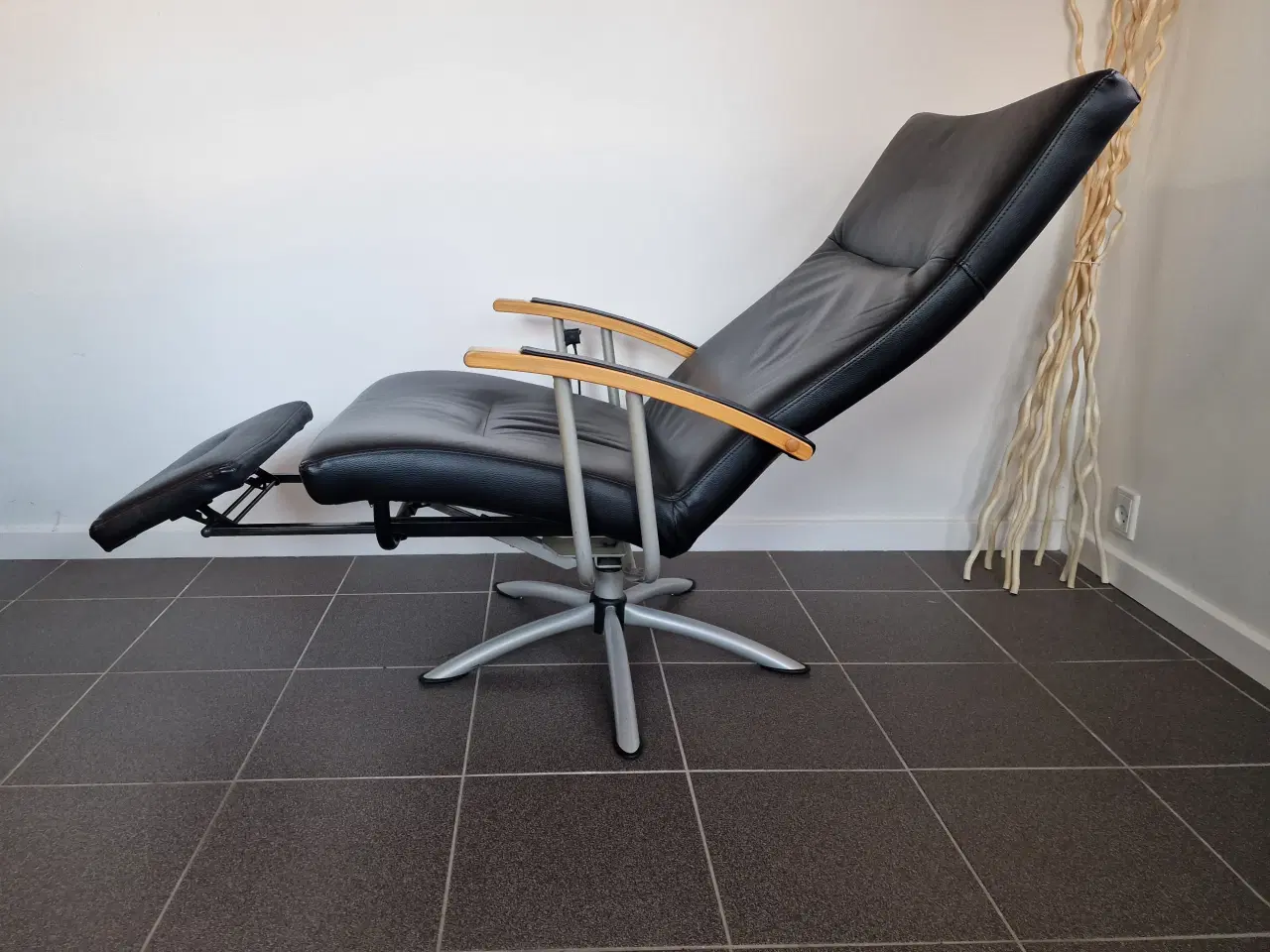 Billede 3 - Svensk direktørstol fra Möbel Team of Sweden.