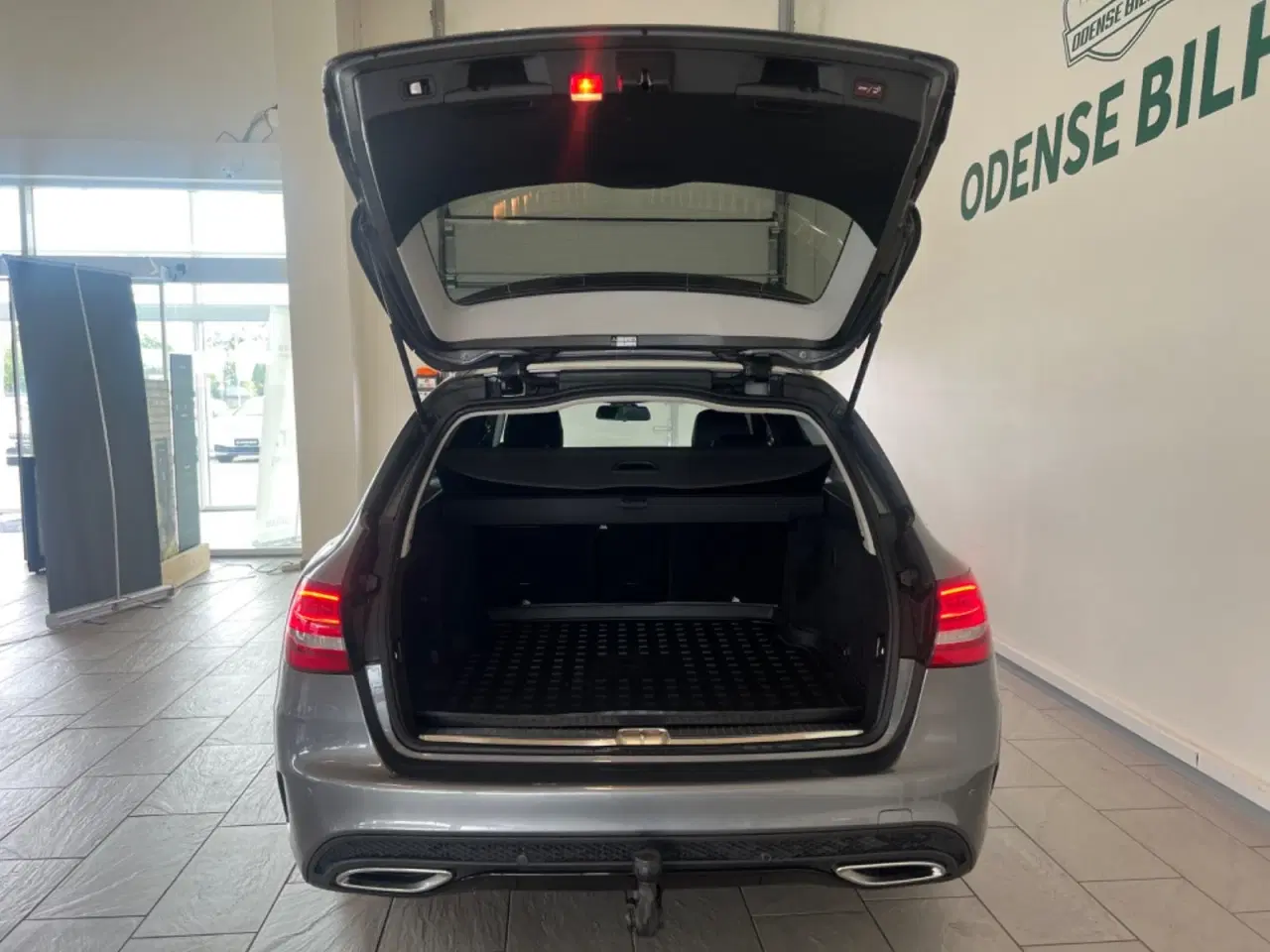 Billede 7 - Mercedes C220 d 2,2 AMG Line stc. aut.