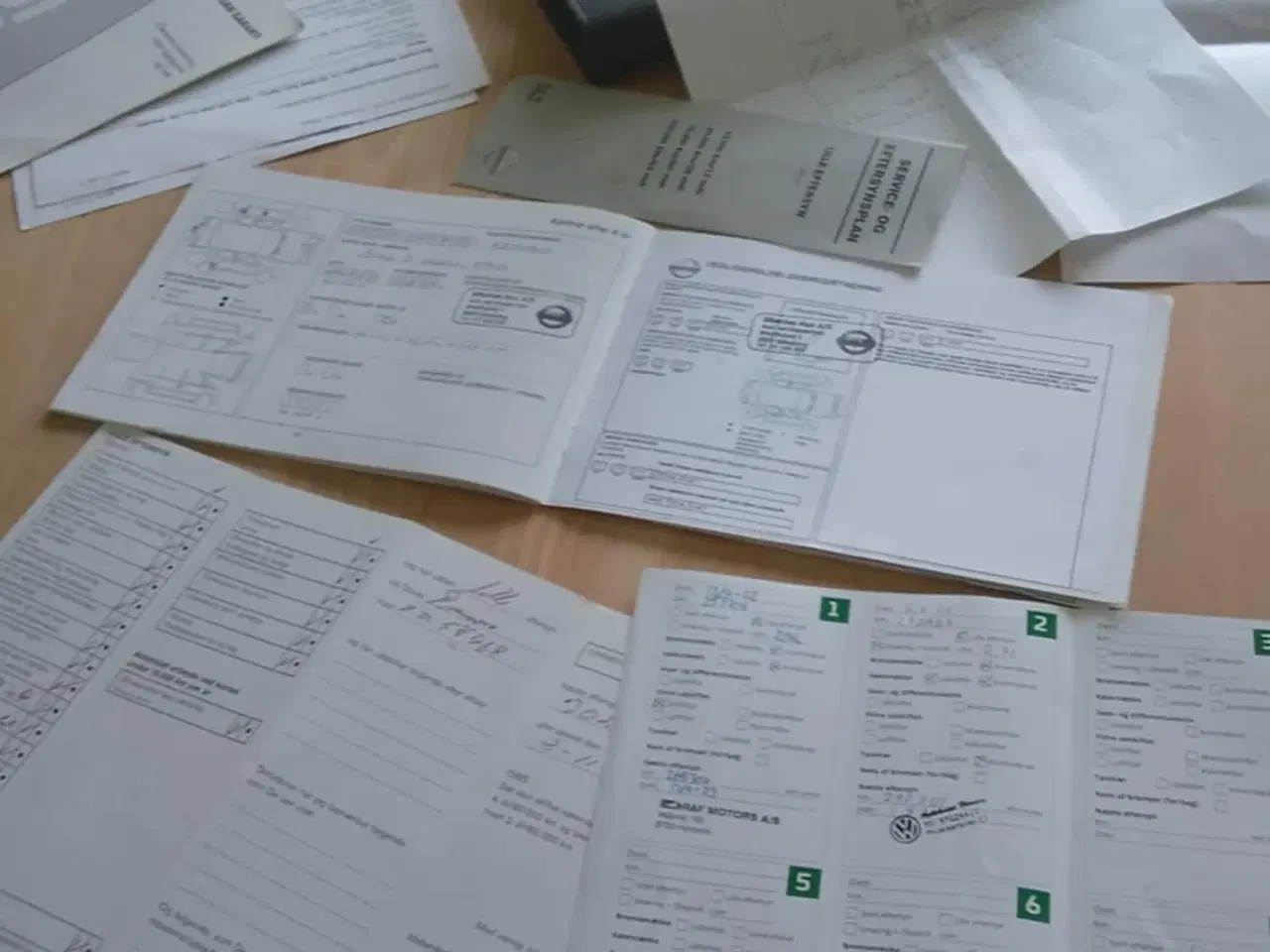 Billede 2 - Rummelig familiebil God bil til små penge 