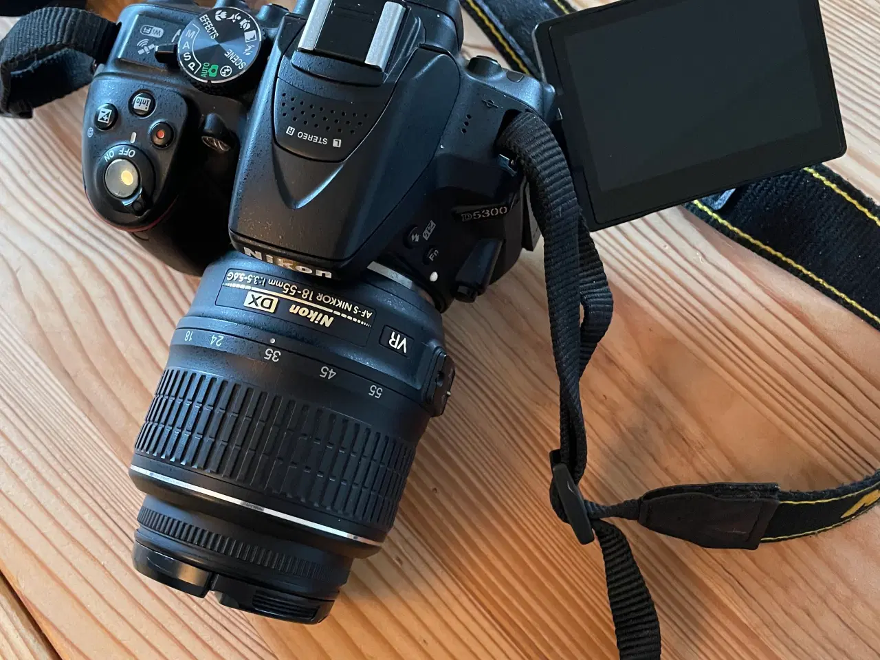 Billede 3 - Nikon D5300 med tilbehørspakke, alt i top stand.
