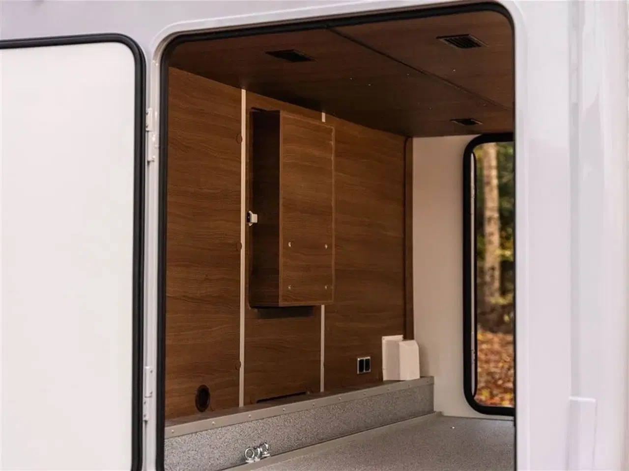 Billede 54 - 2026 - Benimar Mileo 268 Skandinavisk design og komfort året rundt