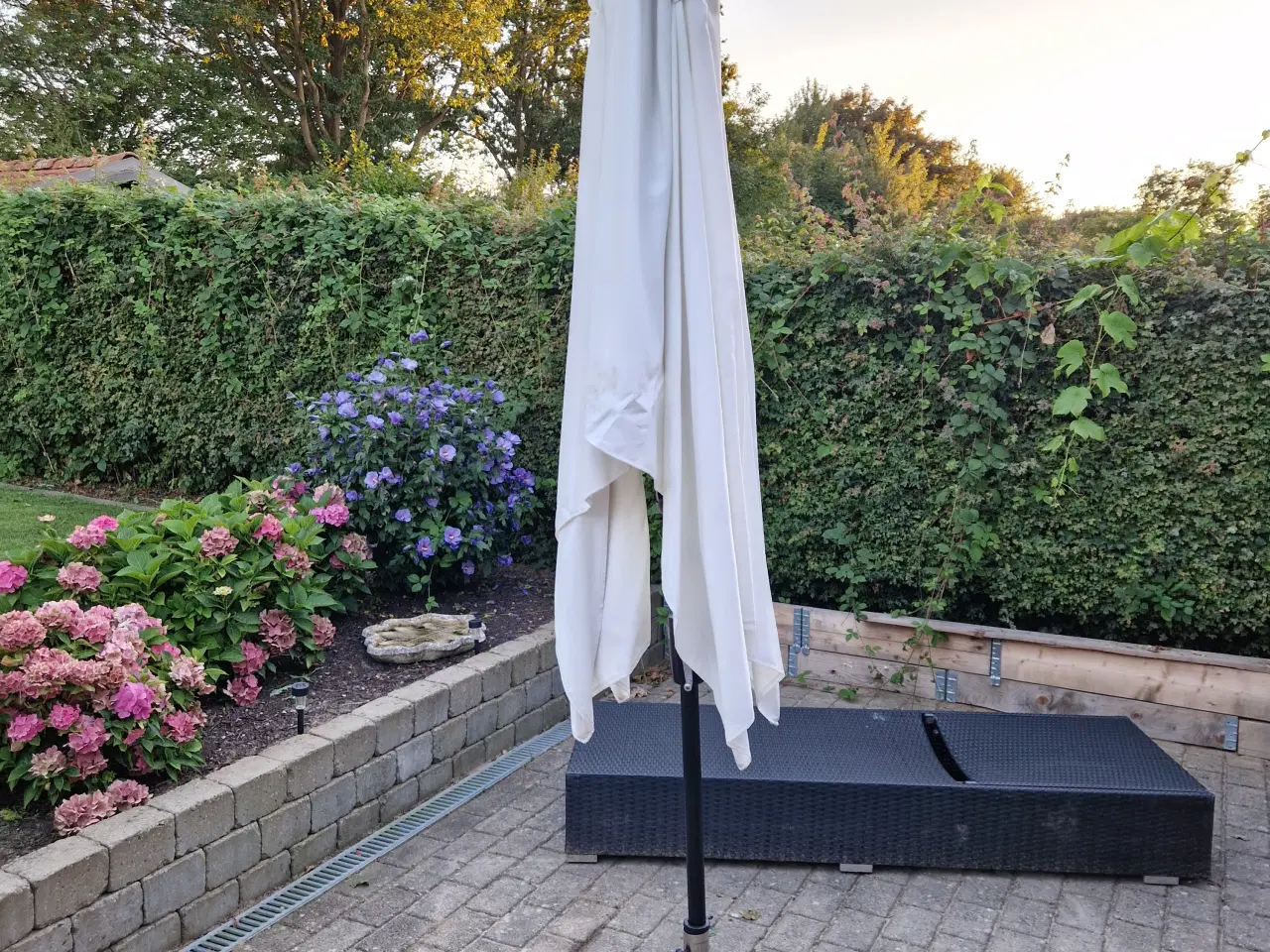 Billede 2 - Parasol + parsol fod 