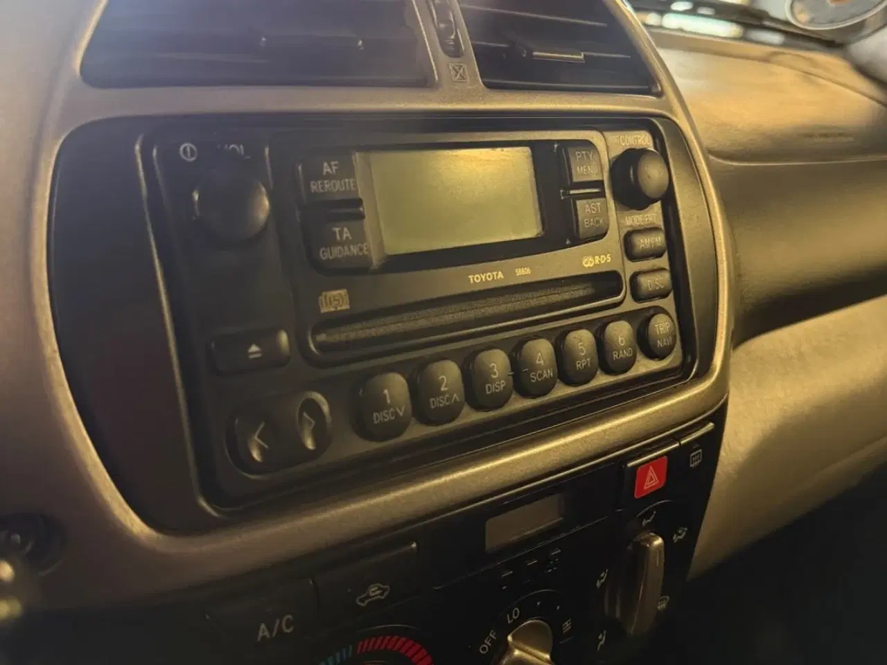 Billede 8 - Toyota RAV4 2,0 D-4D 4x4 Van