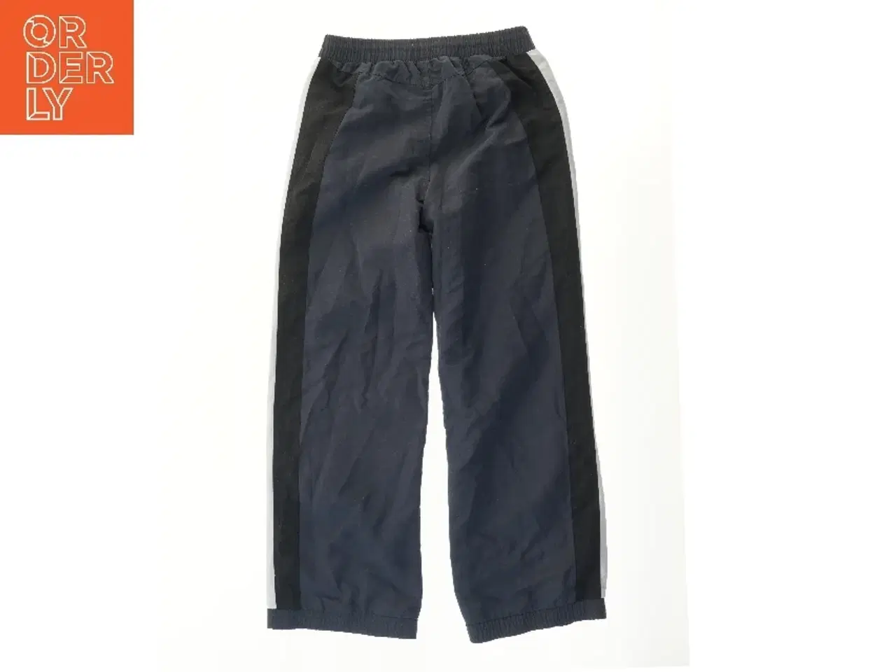 Billede 2 - Børne træningsbukser (str. 152)