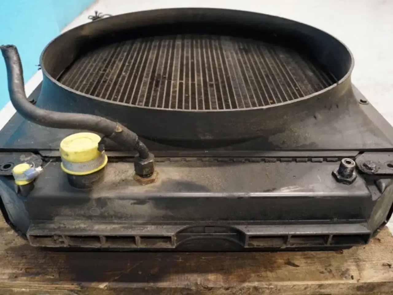 Billede 16 - New Holland 8340 Køler 81872072