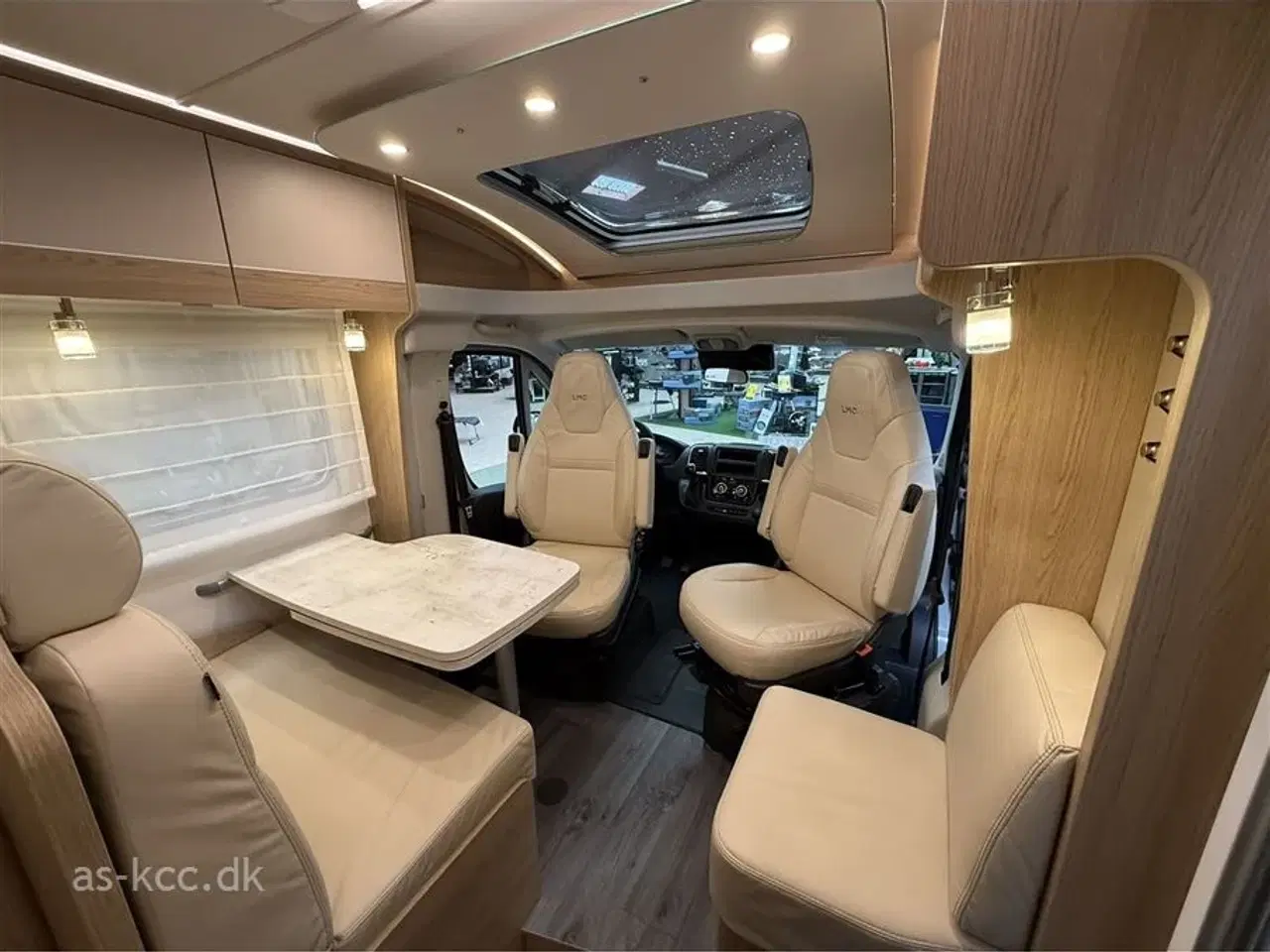 Billede 15 - 2025 - LMC Cruiser V646