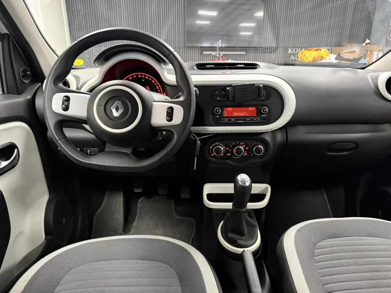 Billede 16 - Renault Twingo 1,0 Sce Expression start/stop 70HK 5d