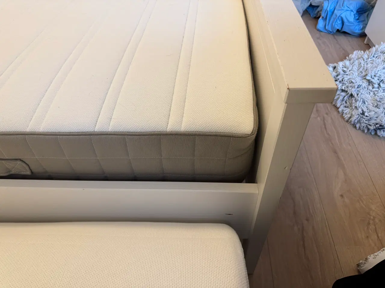 Billede 4 - HEMNES seng IKEA