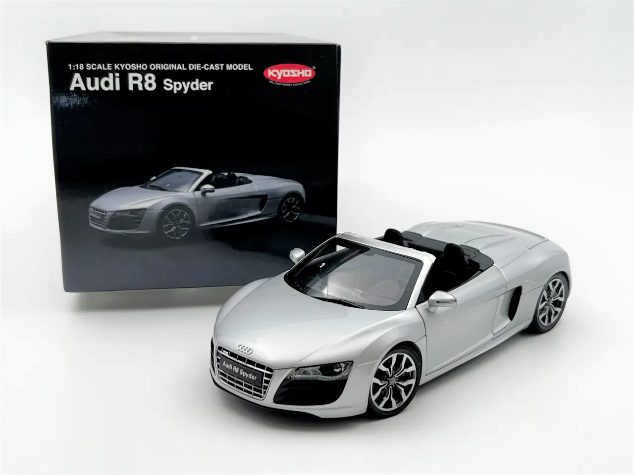 Billede 1 - 2008 Audi R8 5,2 FSI V10 Spyder - 1:18