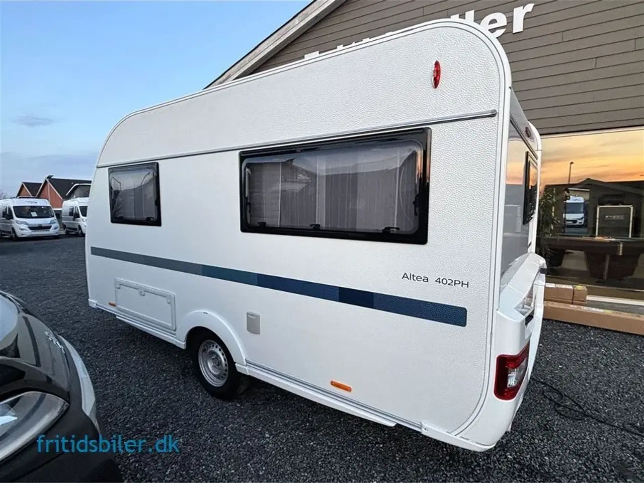 Billede 2 - 2022 - Adria Altea 402 PH   Fin letvægt camping vogn kan leveres i hele landet