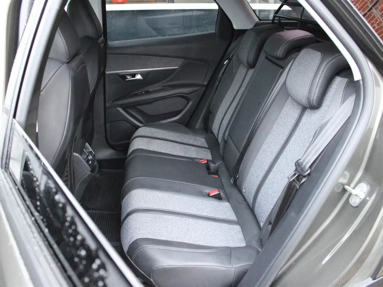 Billede 3 - Peugeot 3008 1,5 BlueHDi Allure EAT8 130HK 5d 8g Aut.