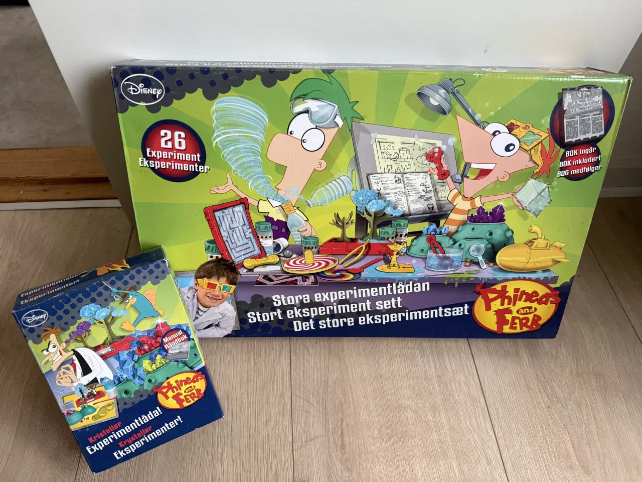 Billede 1 - Disney Phineas og Ferb med 26 eksperimenter