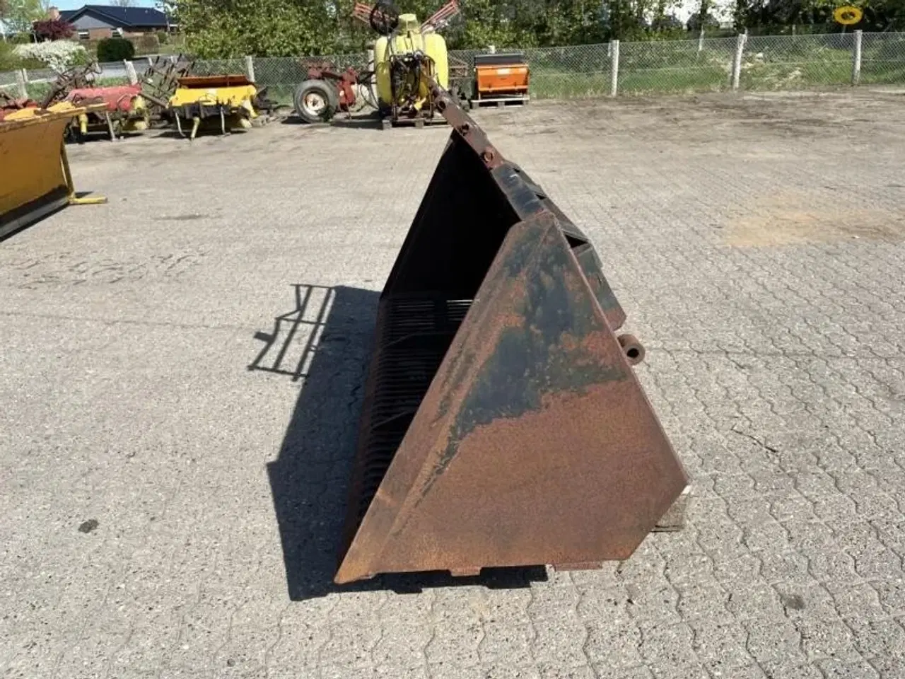Billede 8 - - - - Frontskovl