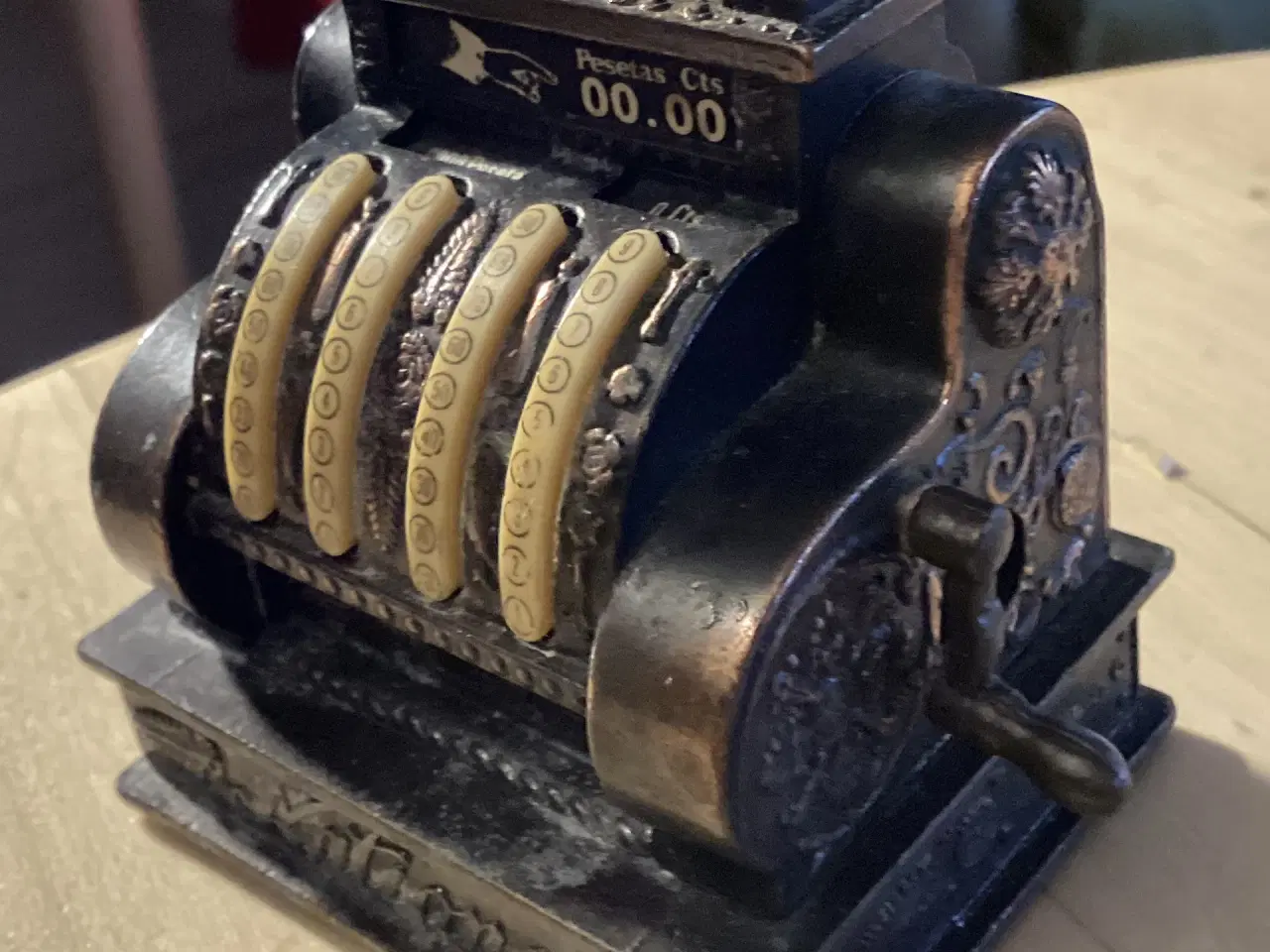 Billede 6 - Ældre miniature kasseapparat- blyantspidser 