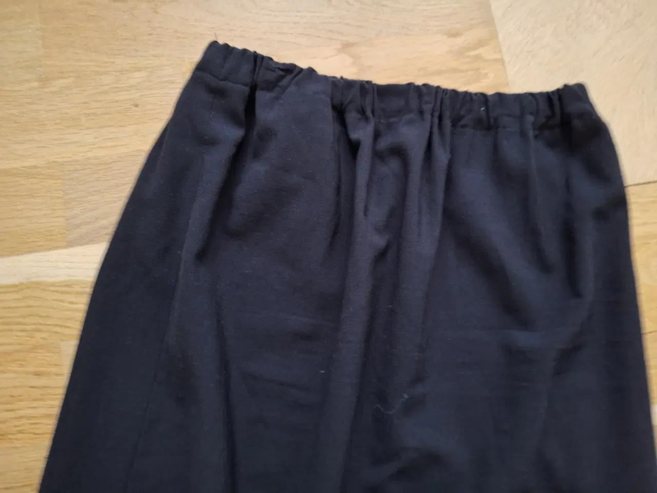 Billede 3 - Nederdel 