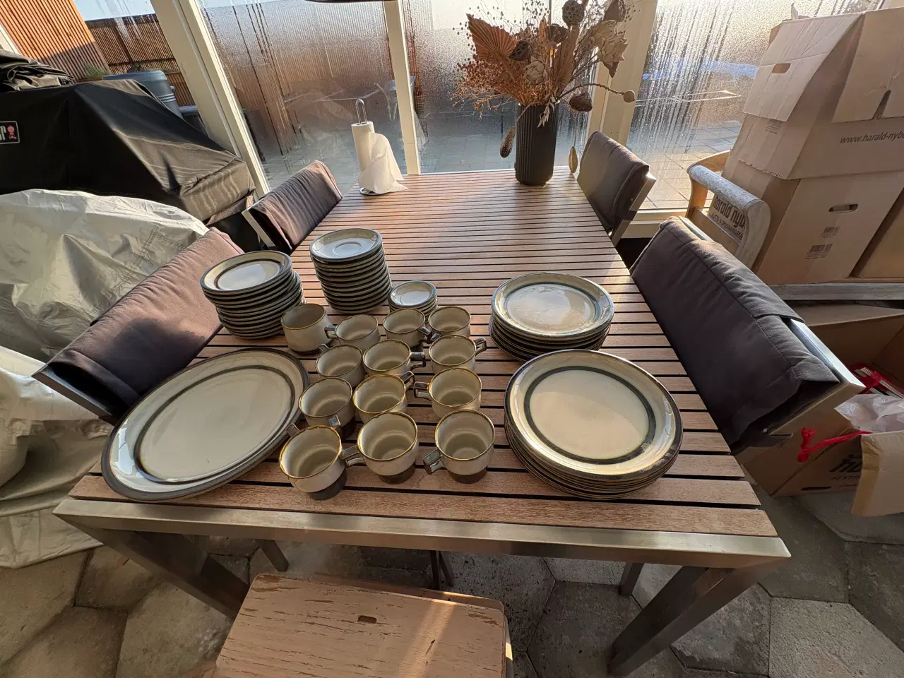 Billede 1 - Kaffestel stentøj Tema