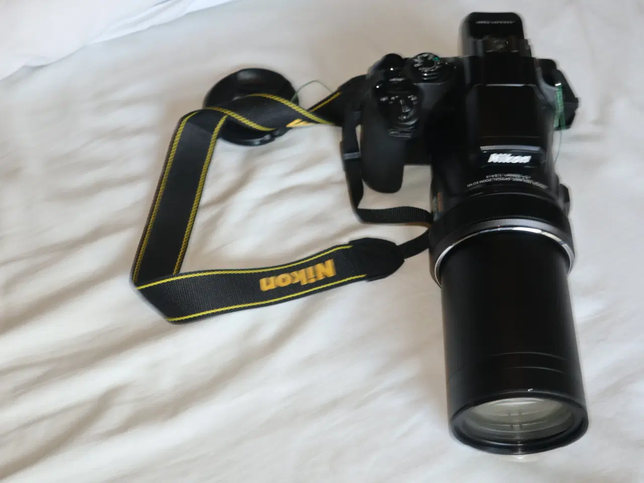 Billede 1 - Nikon Coolpix 1000,  125 x optisk Zoom, 24-3000 mm