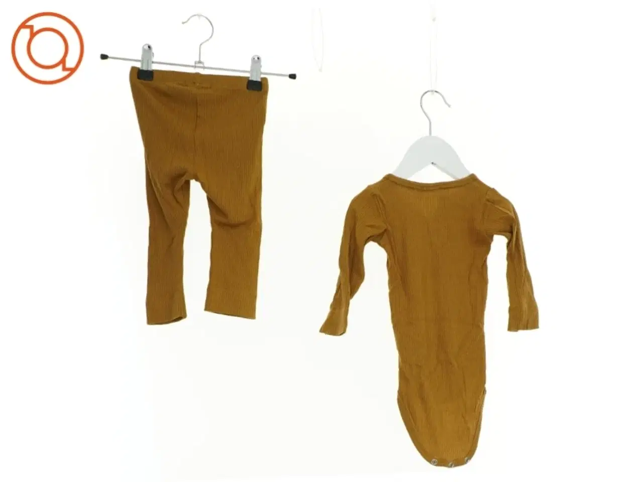 Billede 2 - Sæt babytøj fra Name It (str. 68 cm)