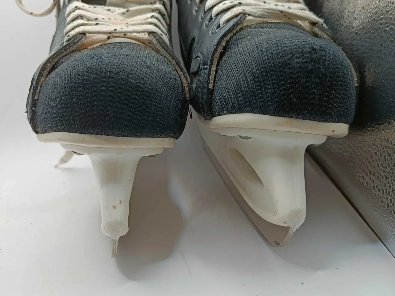 Billede 7 - Ishockey skøjter 41str 