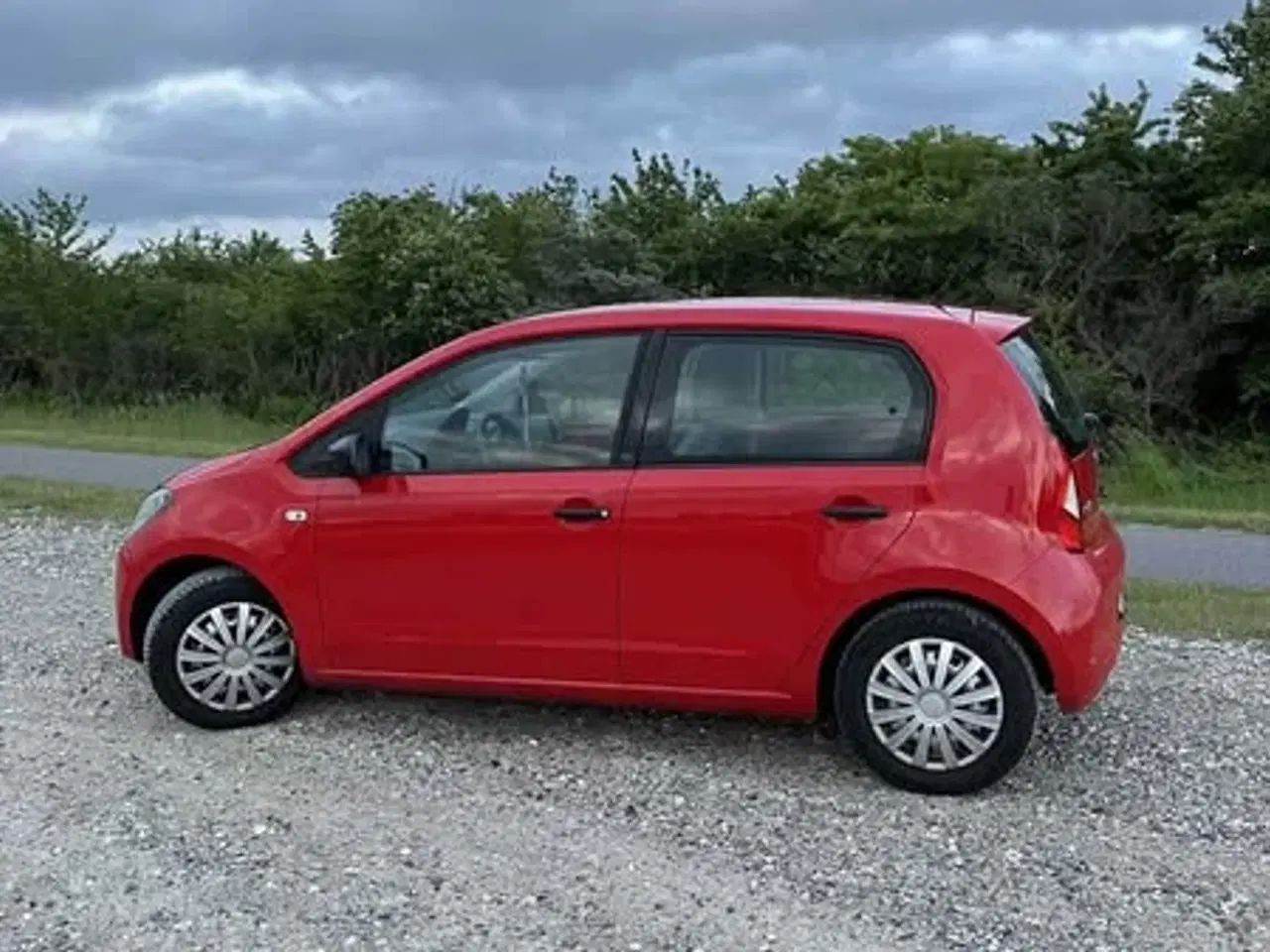 Billede 2 - SEAT Mii 1.0 (2016) • Nysynet • 4 nye dæk • 145.00