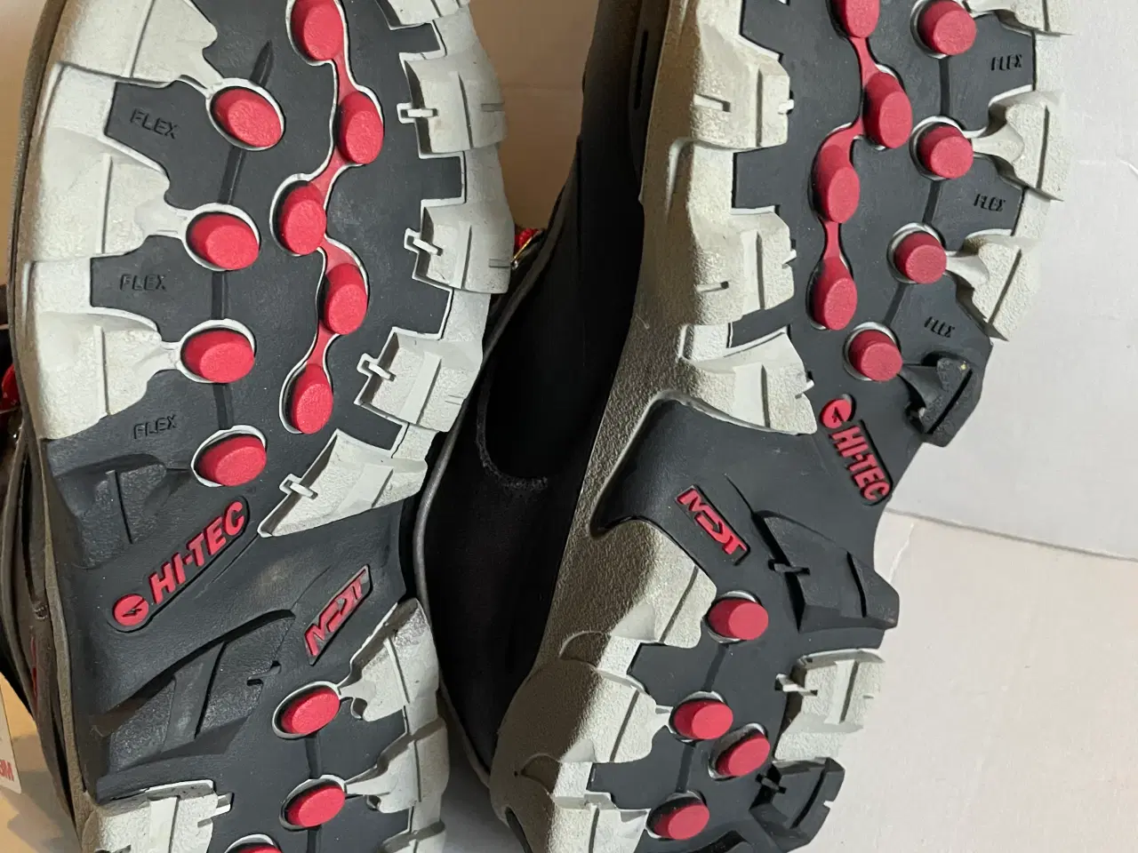Billede 6 - Nye Hi Tec vinterstøvler i str. 33