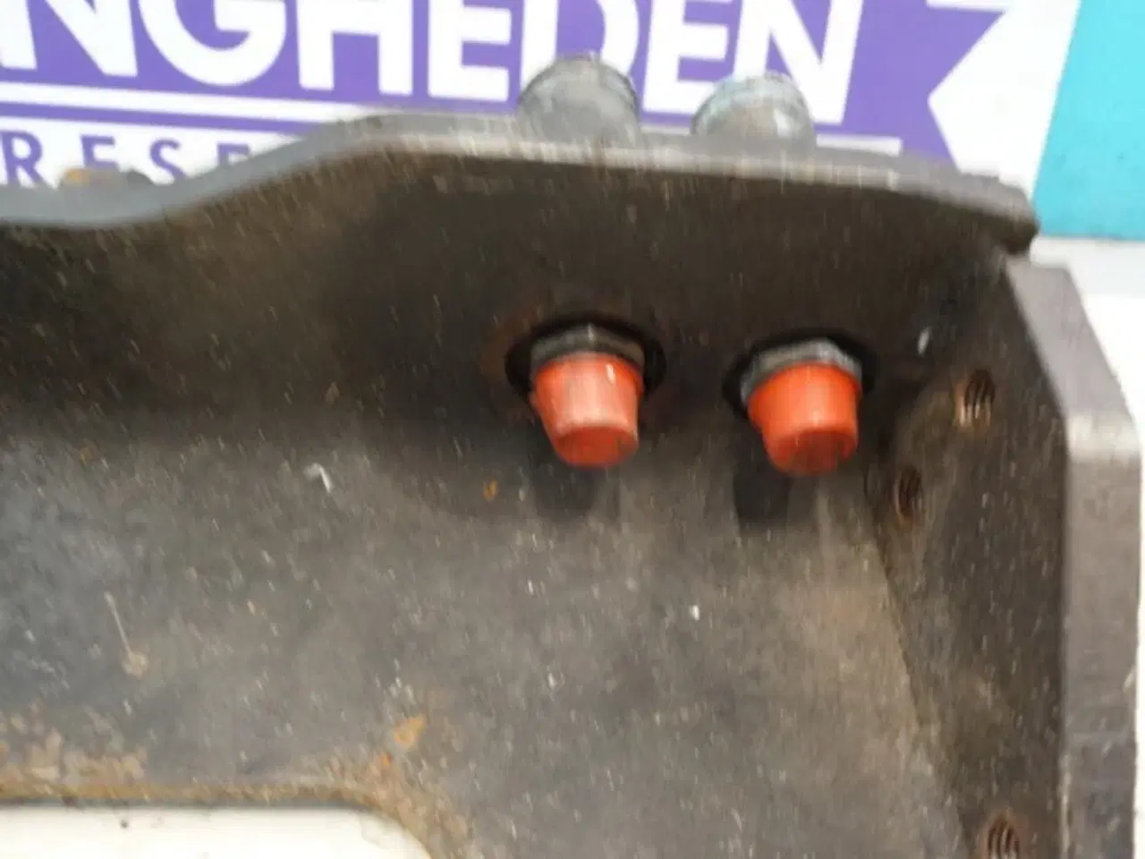 Billede 4 - Valtra T213 Topstangsfæste ACV0148370