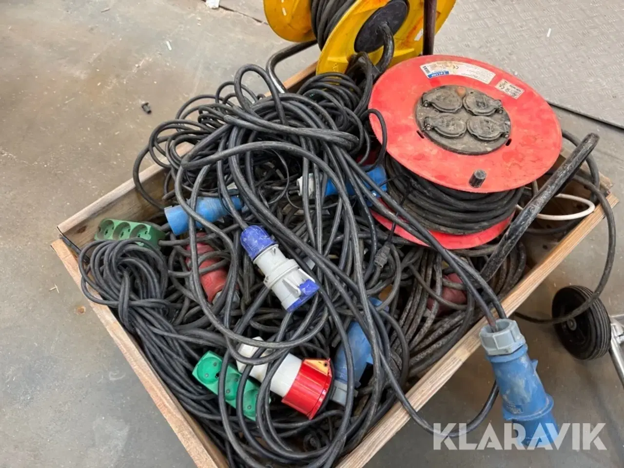 Billede 10 - Diverse kabler og oprullere
