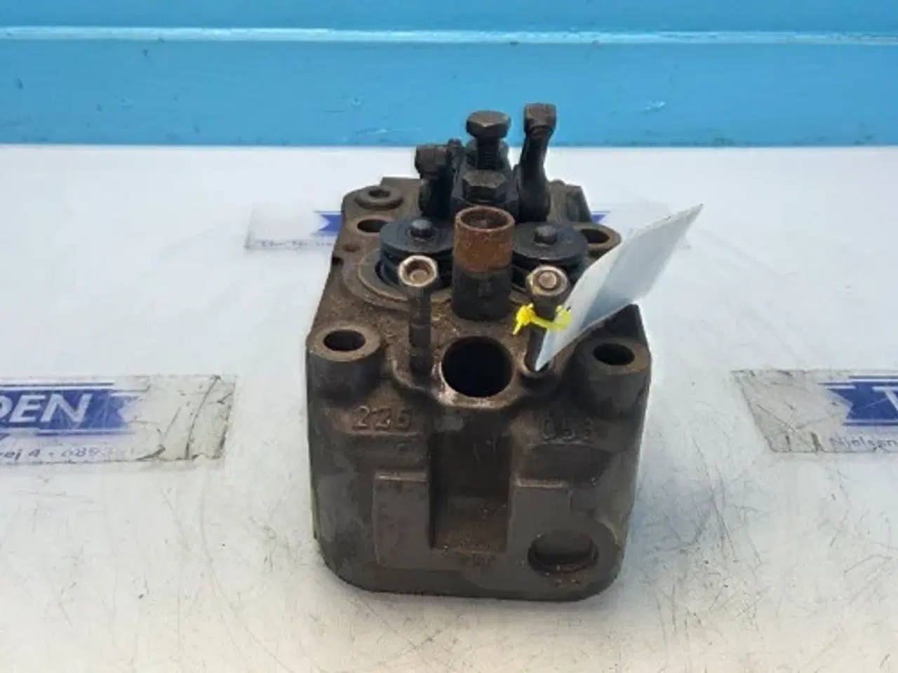 Billede 19 - MWM   D226-6   Topstykke  R286