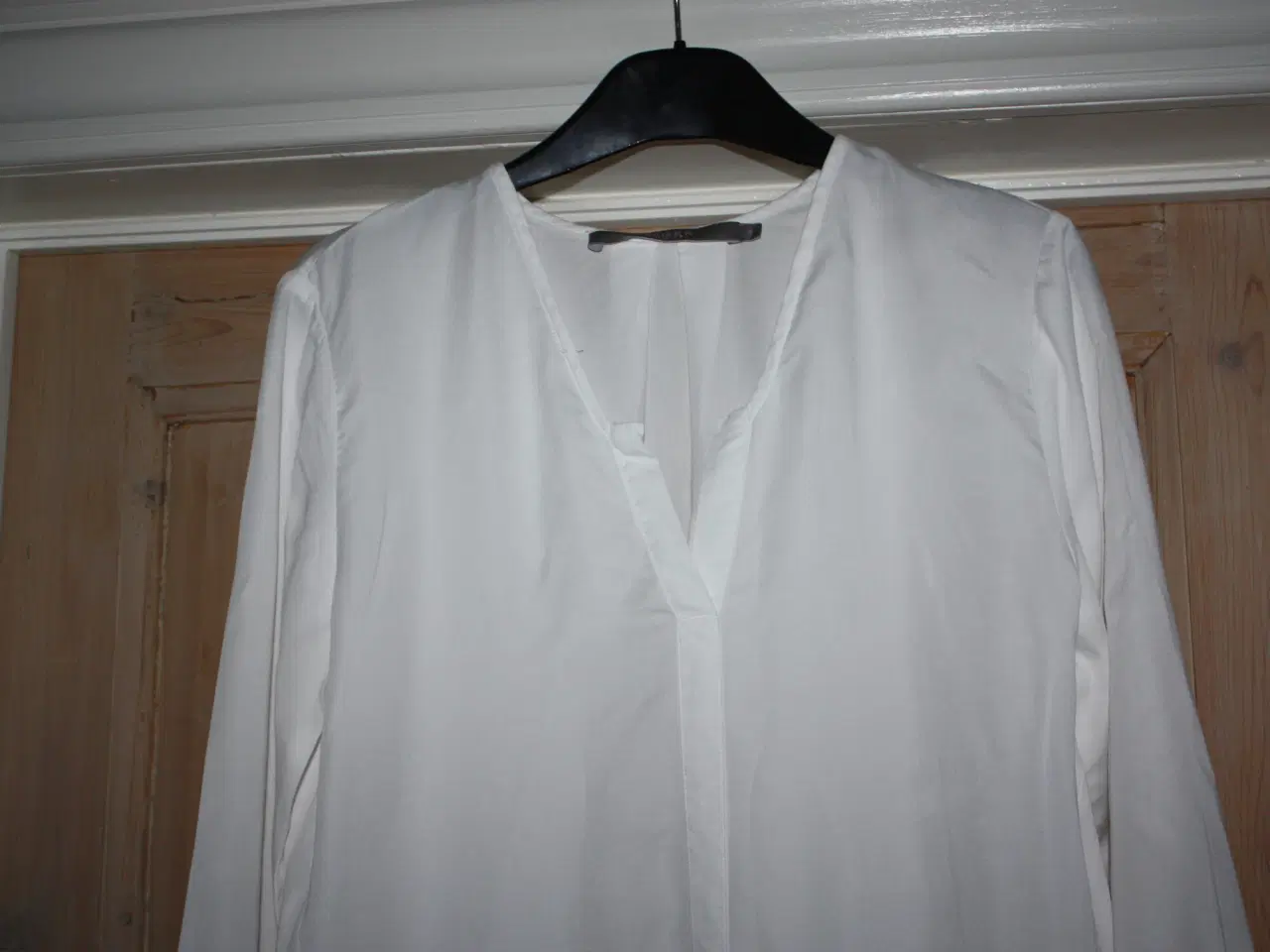 Billede 2 - Tiger of Sweden bluse str. S