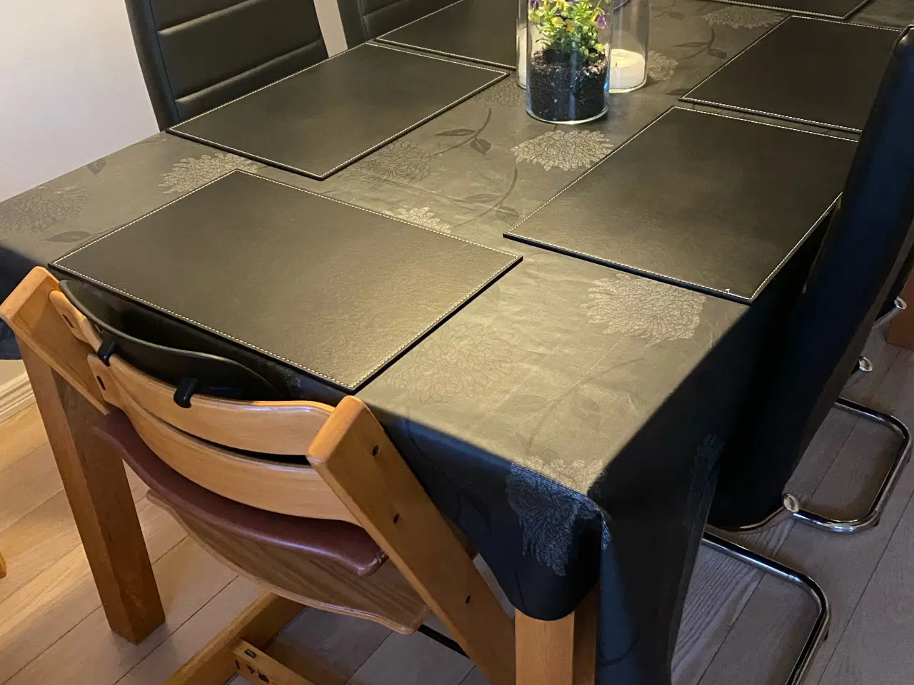 Billede 5 - Bord i massiv eg