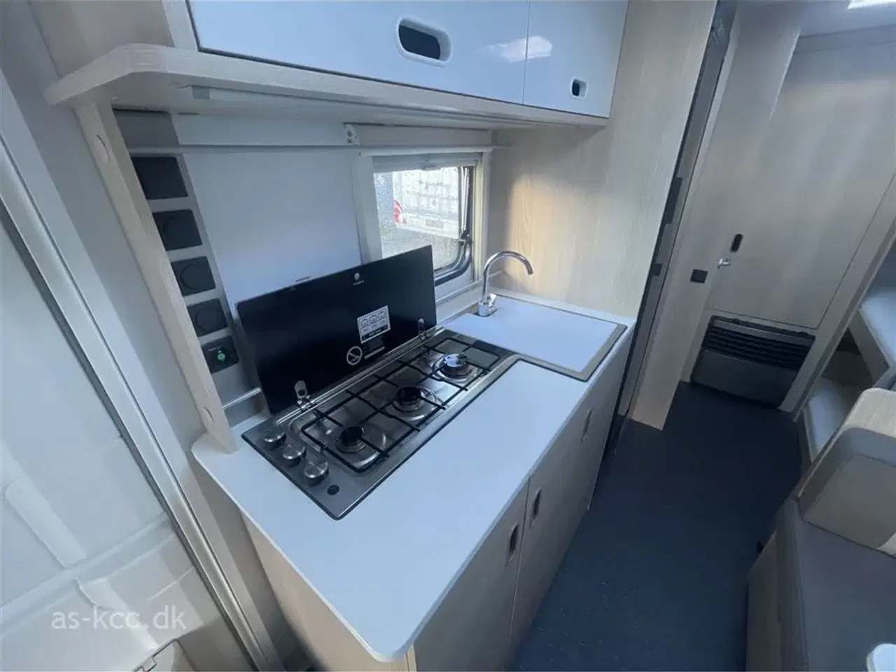 Billede 9 - 2023 - Adria Aviva 522 PT 3 køjer Adria Adiva 522 PT 3 køjer og dobbeltseng