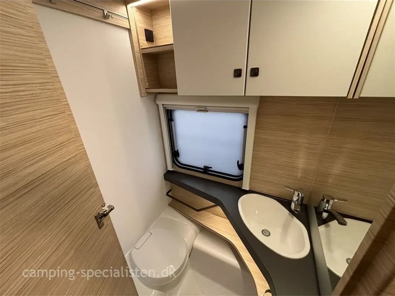 Billede 9 - 2026 - Fendt Apero 515 SG   Fendt Apero 515 SG model 2026 kan snart ses hos camping-Specialisten.dk