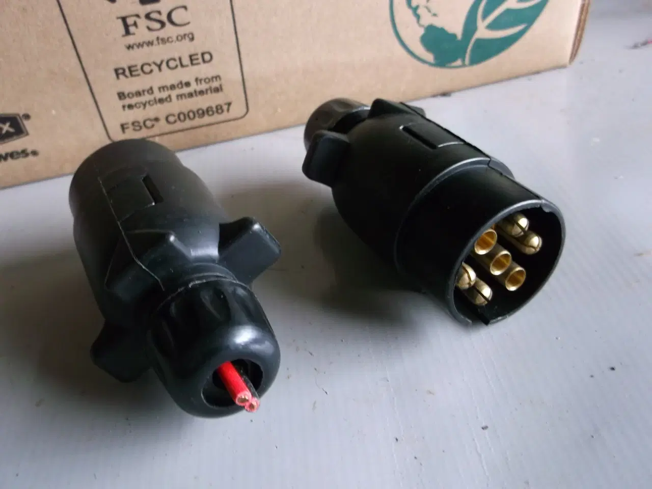 Billede 1 - 7 polet trailer stik med skru