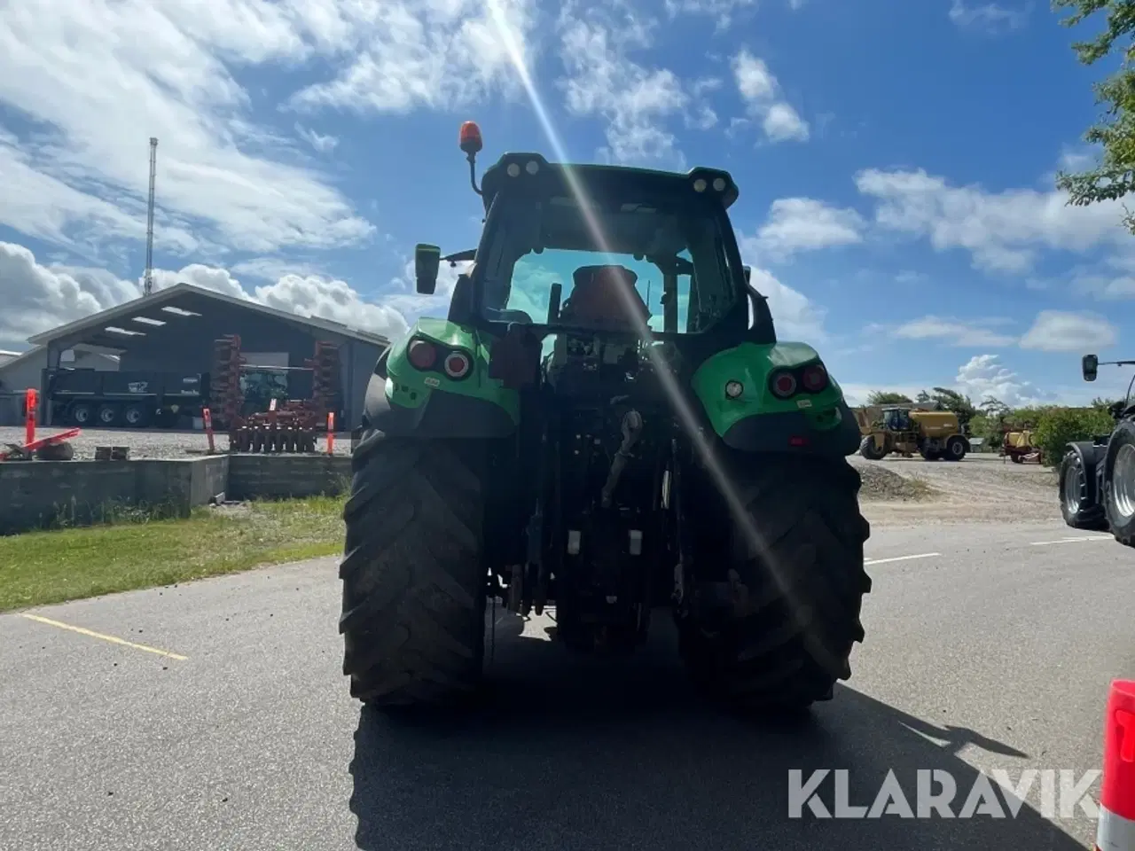 Billede 11 - Traktor DEUTZ-FAHR Agronom 6165.4 med frontlæsser