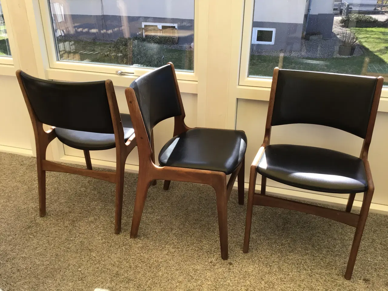 Billede 1 - Mørkelæderstole