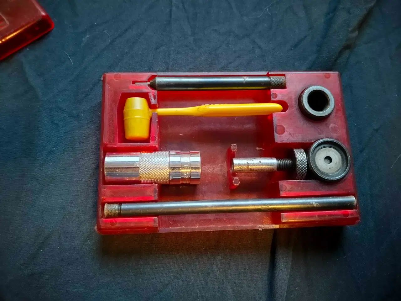 Billede 1 - Genladnings grej sælges samlet eller hver for sig