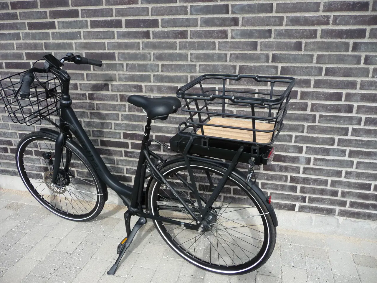 Billede 2 - Super billigt tilbud på 2 næsten nye elcykler 