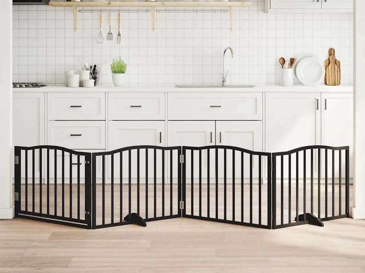 Billede 1 - Hundegitter med dør, foldbar, 4 paneler, sort, 320 cm, poppeltræ