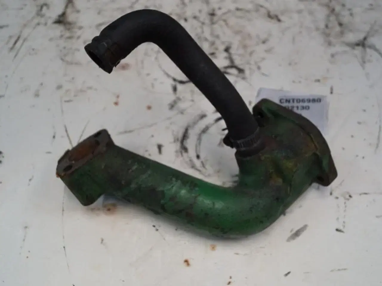Billede 6 - John Deere 2130 Termostathusrør R70741