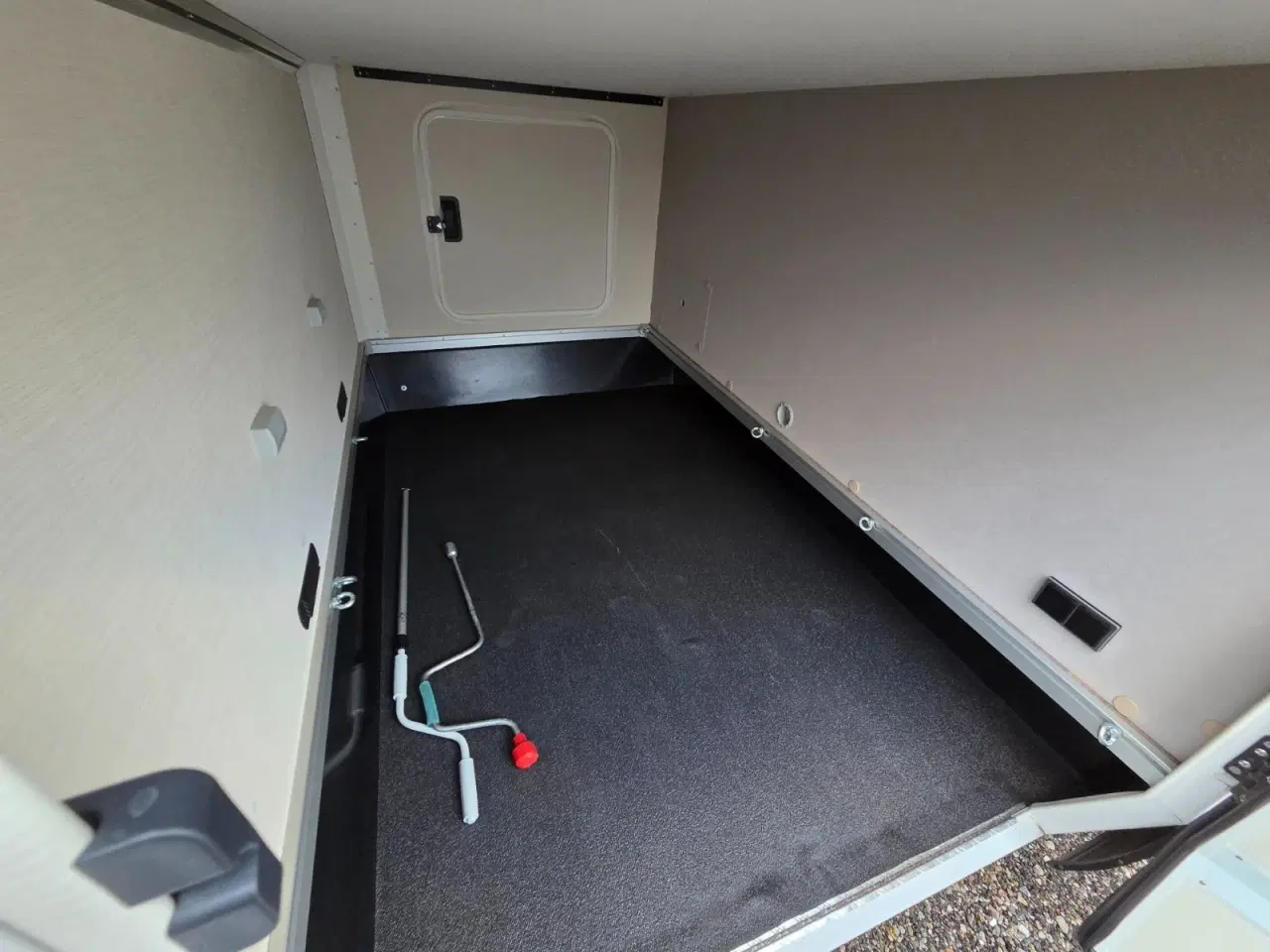 Billede 5 - Hymer Tramp 695 S 2,2 CDi aut.