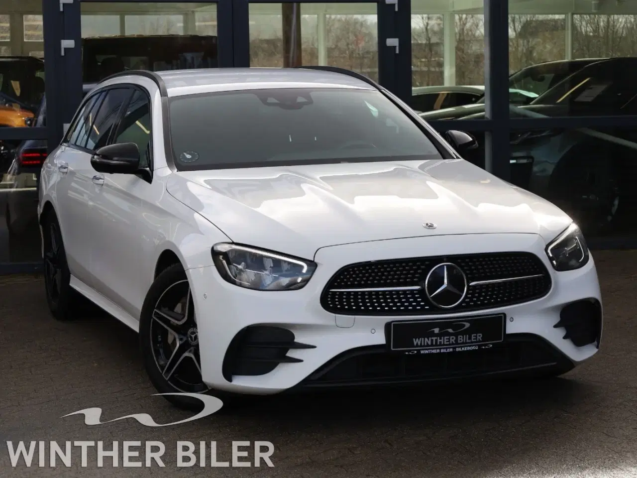 Billede 1 - Mercedes E300 e 2,0 AMG Line stc. aut.