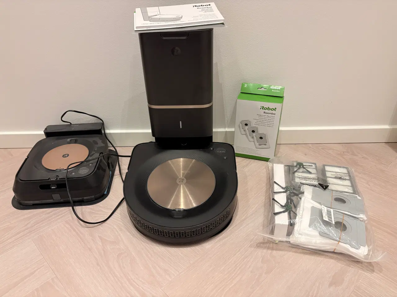 Billede 1 - Robot støvsuger og gulvvasker