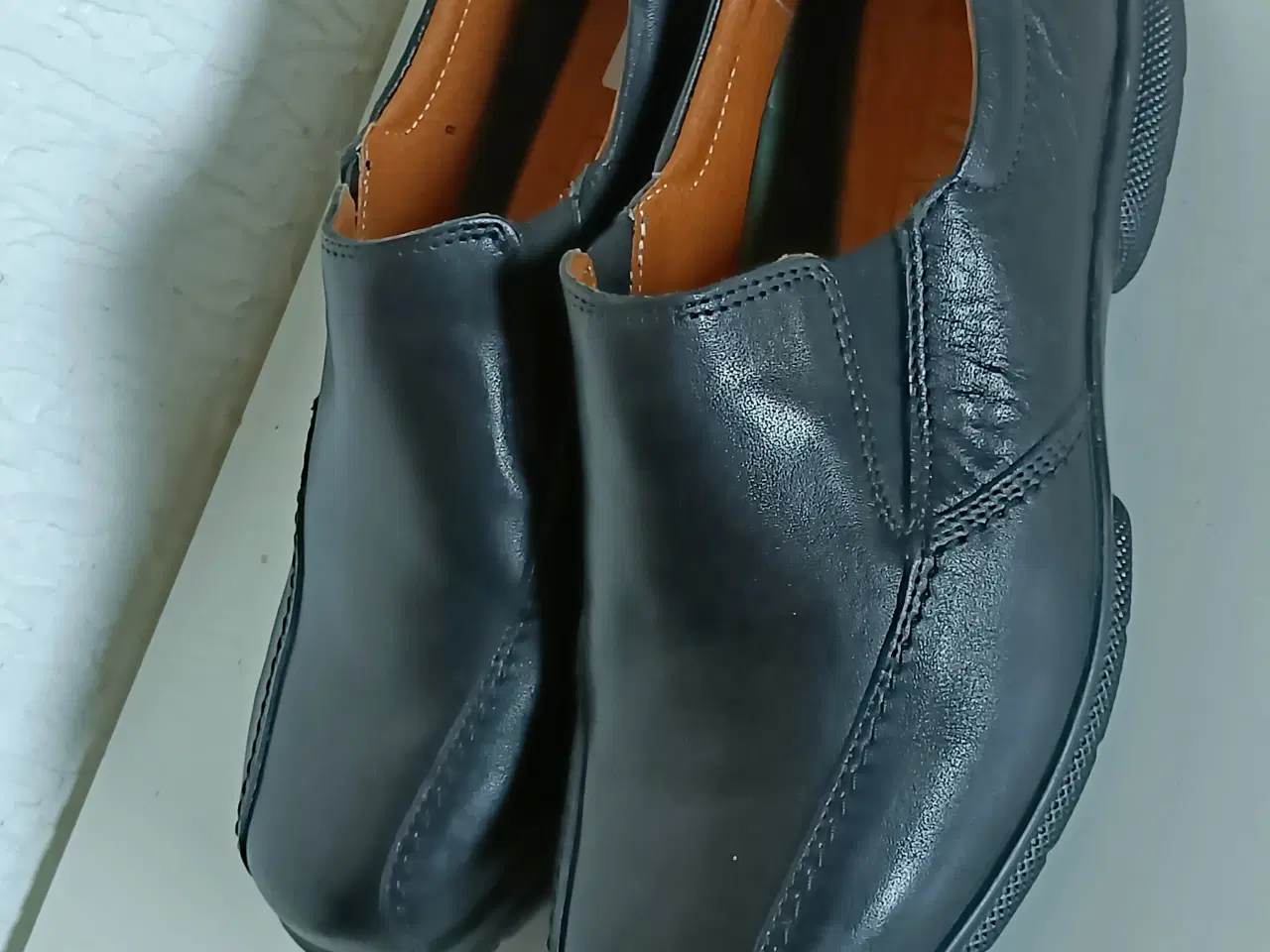 Billede 2 - Easy Newport sort sko 42st