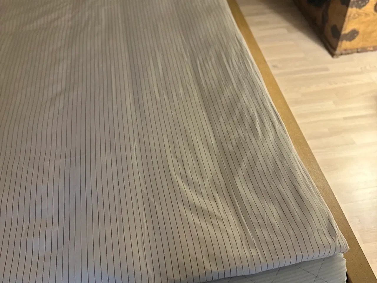 Billede 8 - Komplet dobbeltseng med madrasser