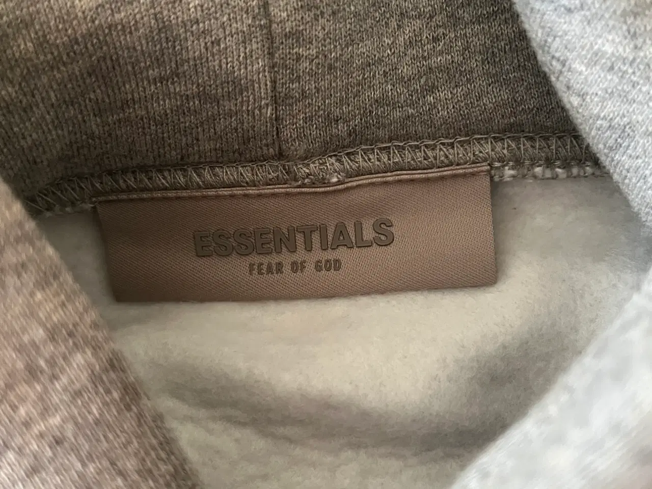 Billede 3 - Essentials Fear of God hoodie