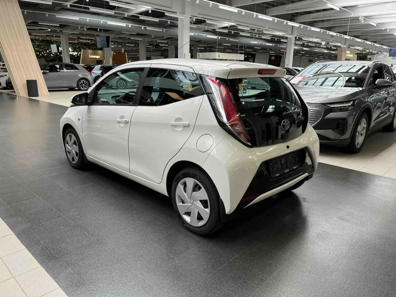 Billede 6 - Toyota Aygo 1,0 VVT-i x-play x-touch